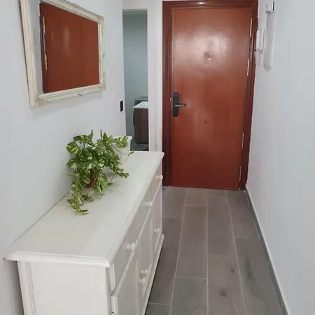 Apartament Front Beach & City